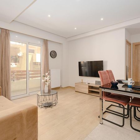 Chic Apartment Near Acropolis Athen Eksteriør billede